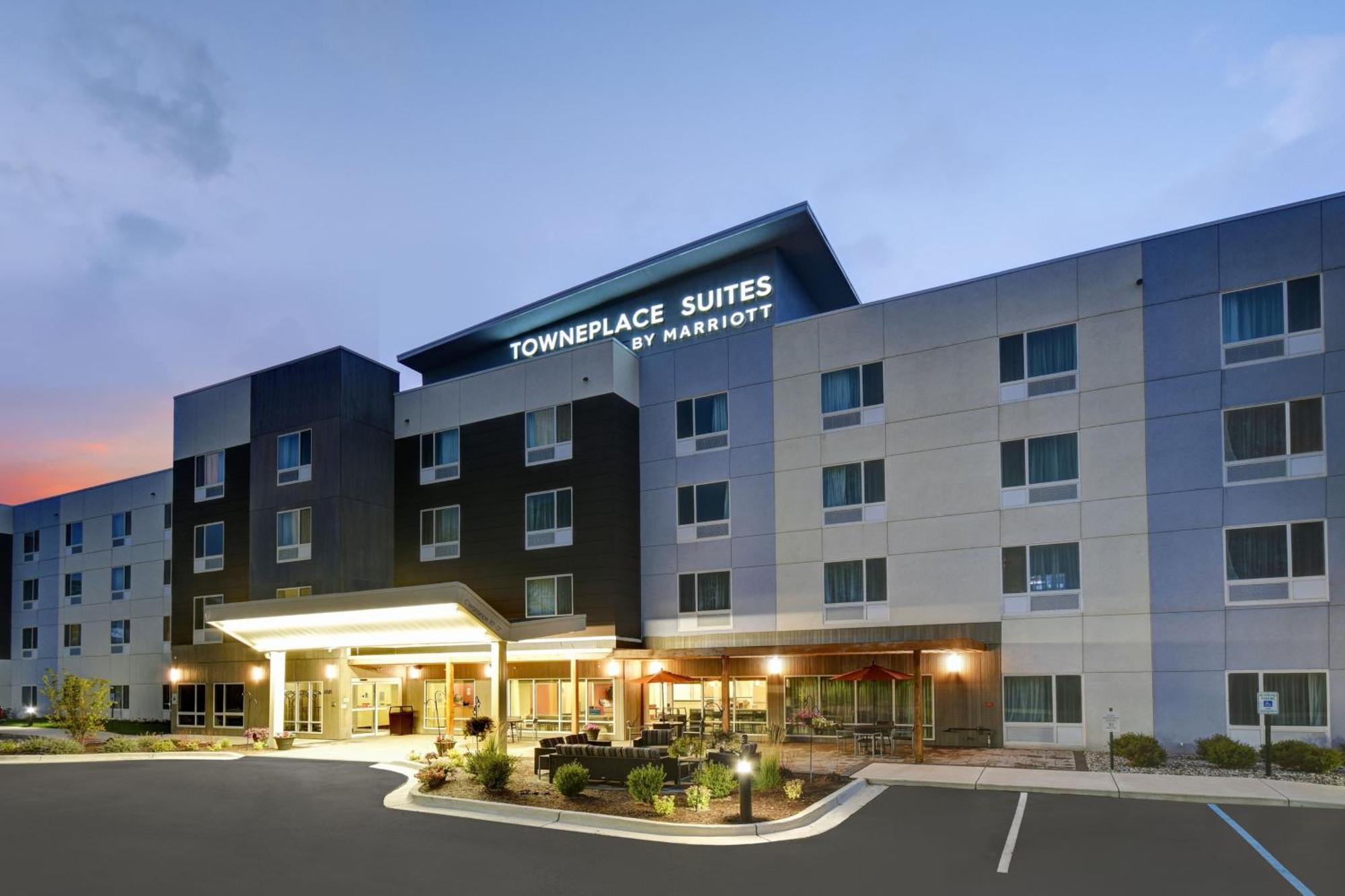 Towneplace Suites By Marriott Grand Rapids Wyoming Ngoại thất bức ảnh